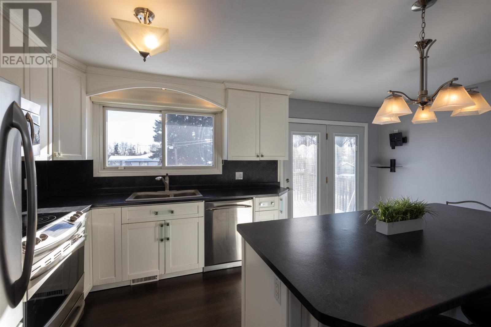 239 Dublin Ave, Thunder Bay, Ontario  P7B 5A1 - Photo 11 - TB2600159