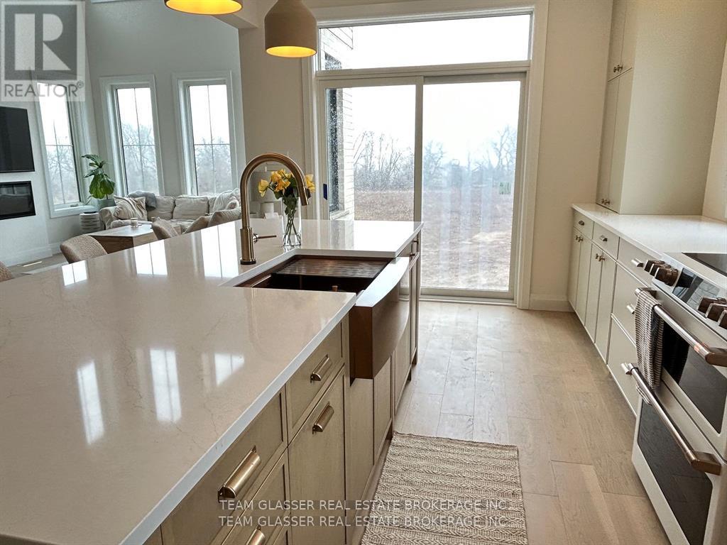 146 Dearing Drive, South Huron, Ontario  N0M 1T0 - Photo 14 - X12785088