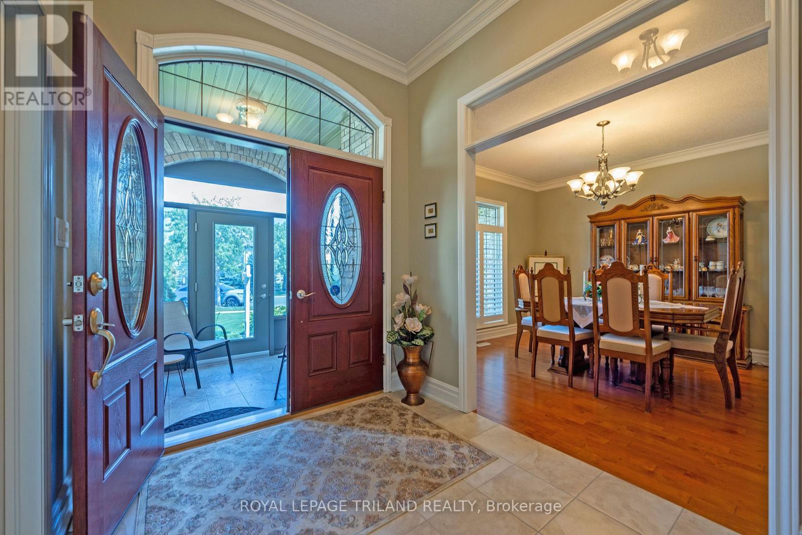 2285 Lilac Avenue, London South, Ontario  N6K 5E1 - Photo 5 - X12785122