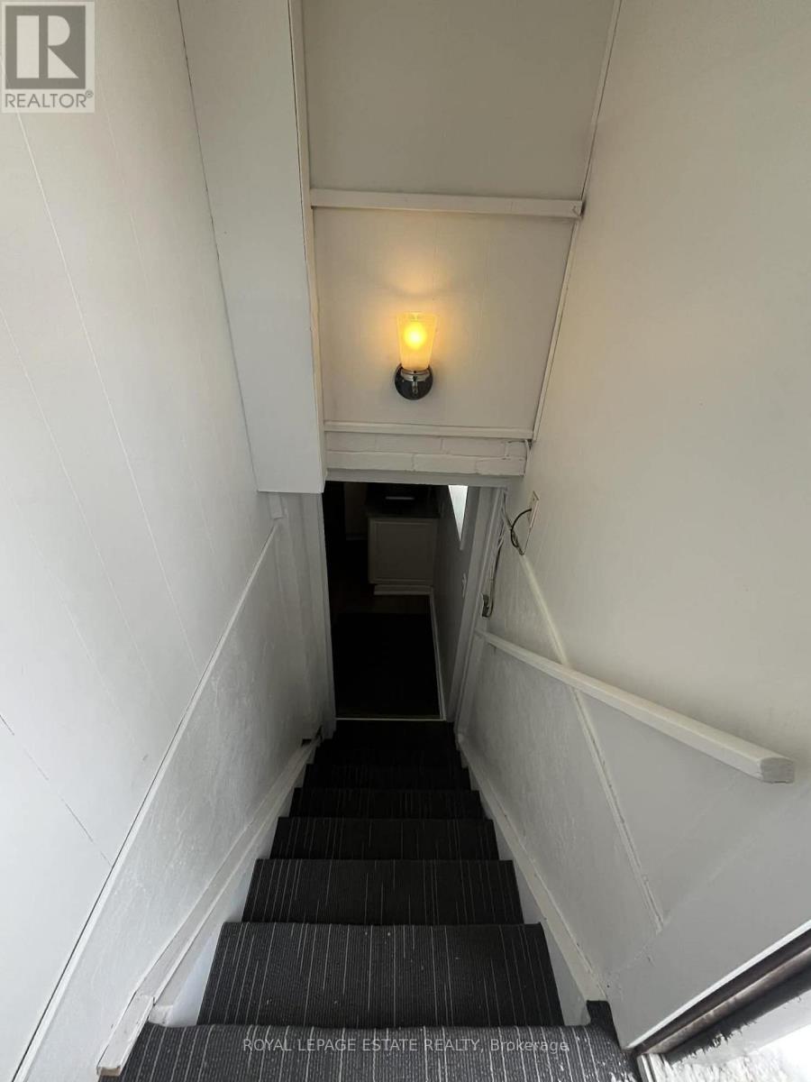 Bsmt Apt - 225 Indian Road, Toronto, Ontario  M6R 2W8 - Photo 3 - W12731500