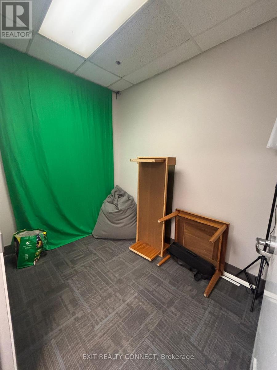 101 - 310 Main Street E, Milton, Ontario  L9T 1P5 - Photo 15 - W12774064