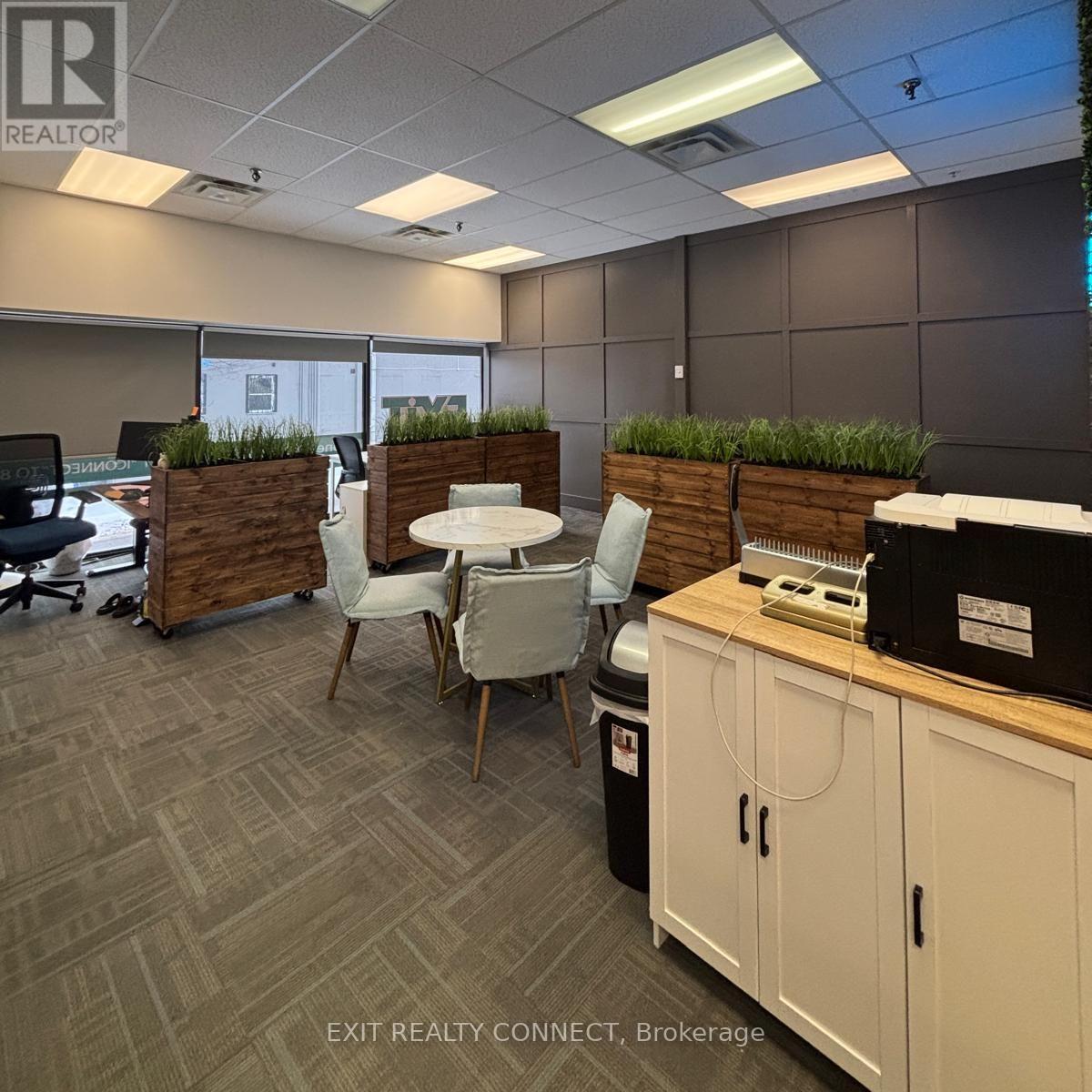 101 - 310 Main Street E, Milton, Ontario  L9T 1P5 - Photo 1 - W12774064