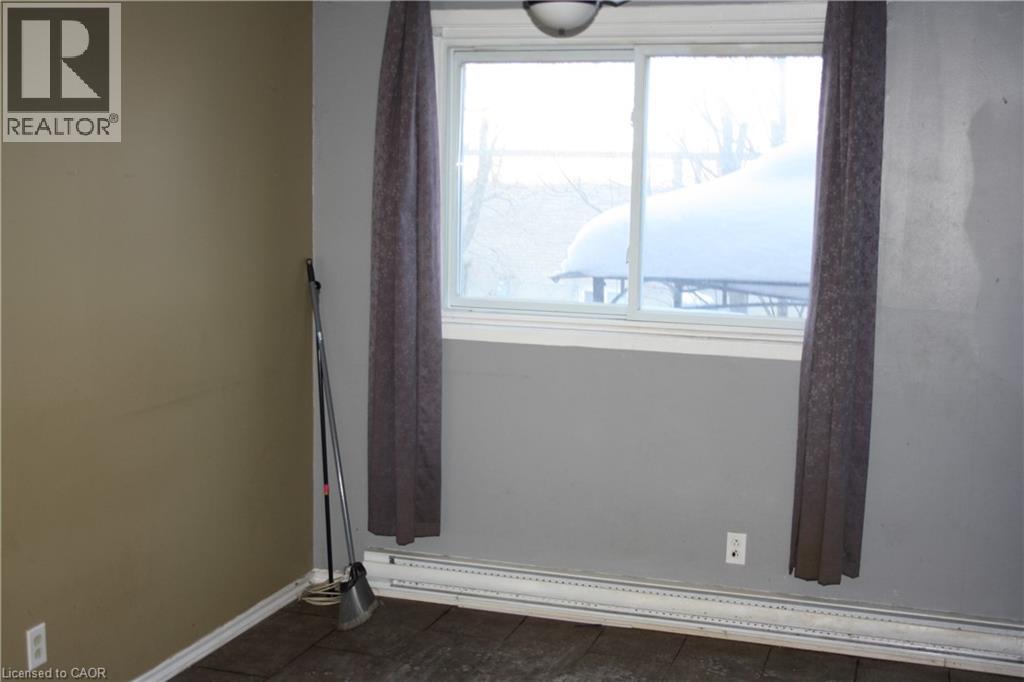 11 Tracey Park Drive Unit# 2, Belleville, Ontario  K8P 4R4 - Photo 11 - 40796079