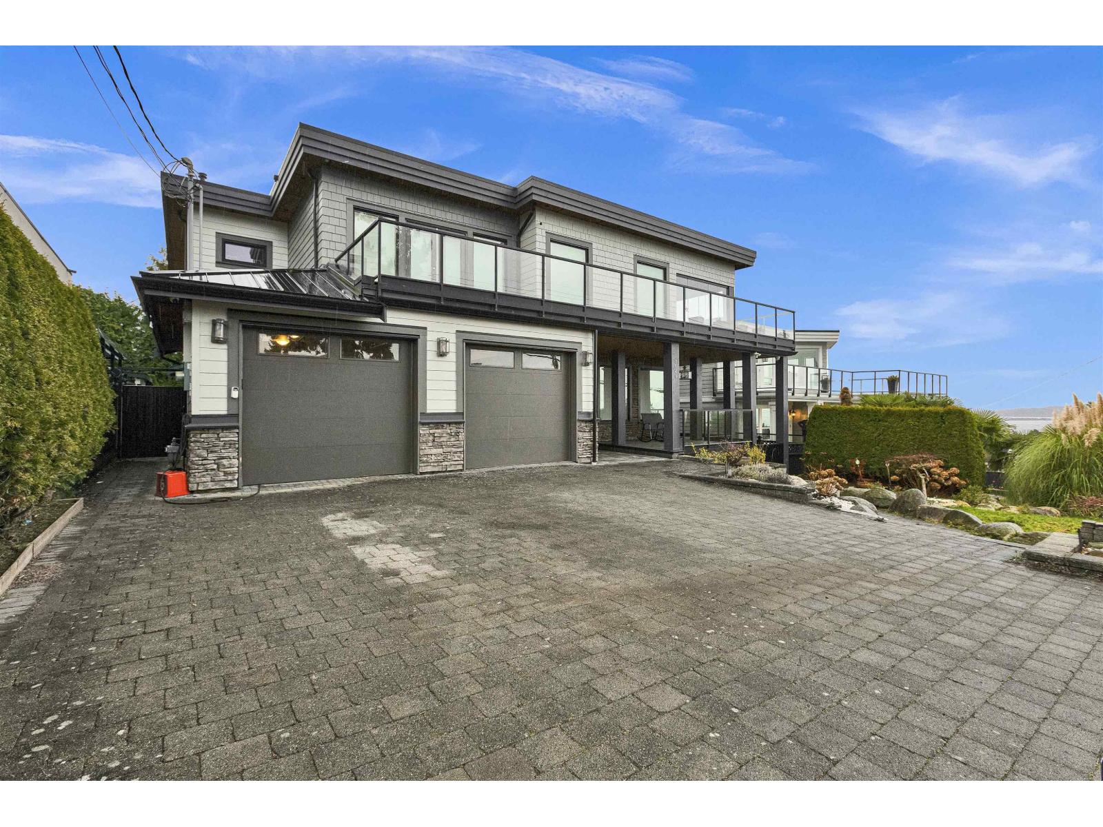 1040 LEE STREET, white rock, British Columbia