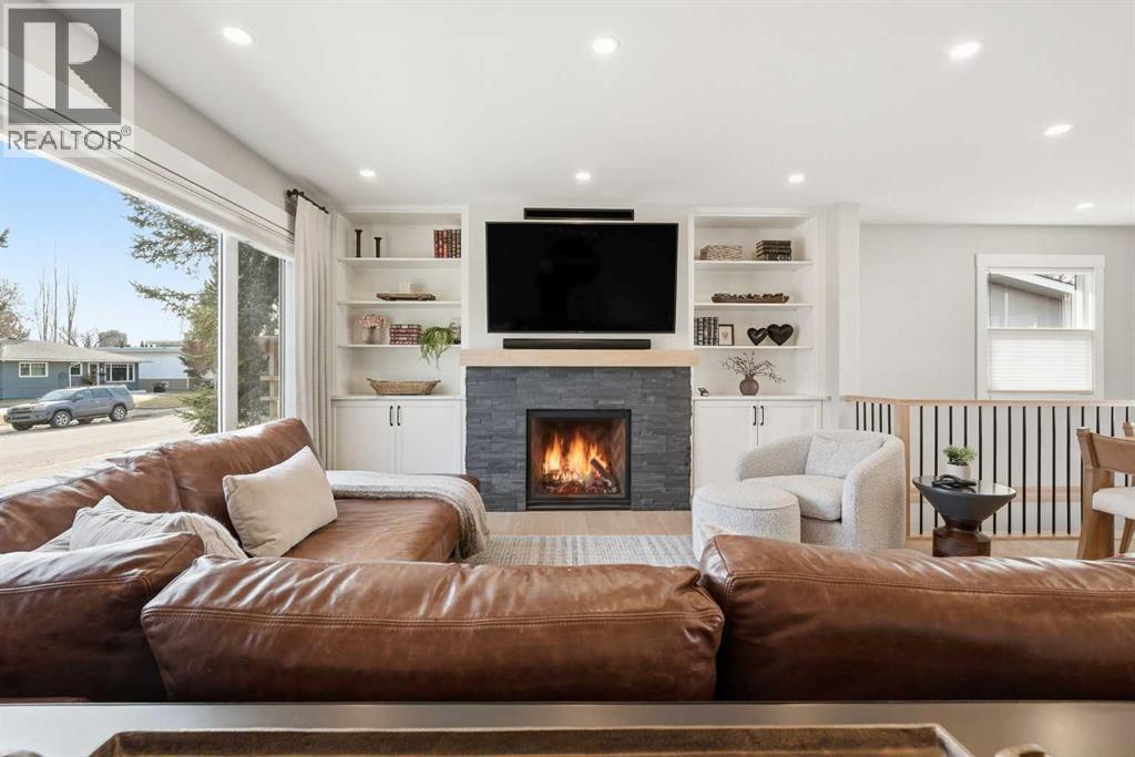 8615 7 Street Sw, Calgary, Alberta  T2V 1G8 - Photo 4 - A2283353