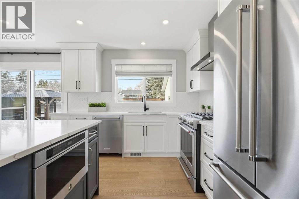 8615 7 Street Sw, Calgary, Alberta  T2V 1G8 - Photo 7 - A2283353