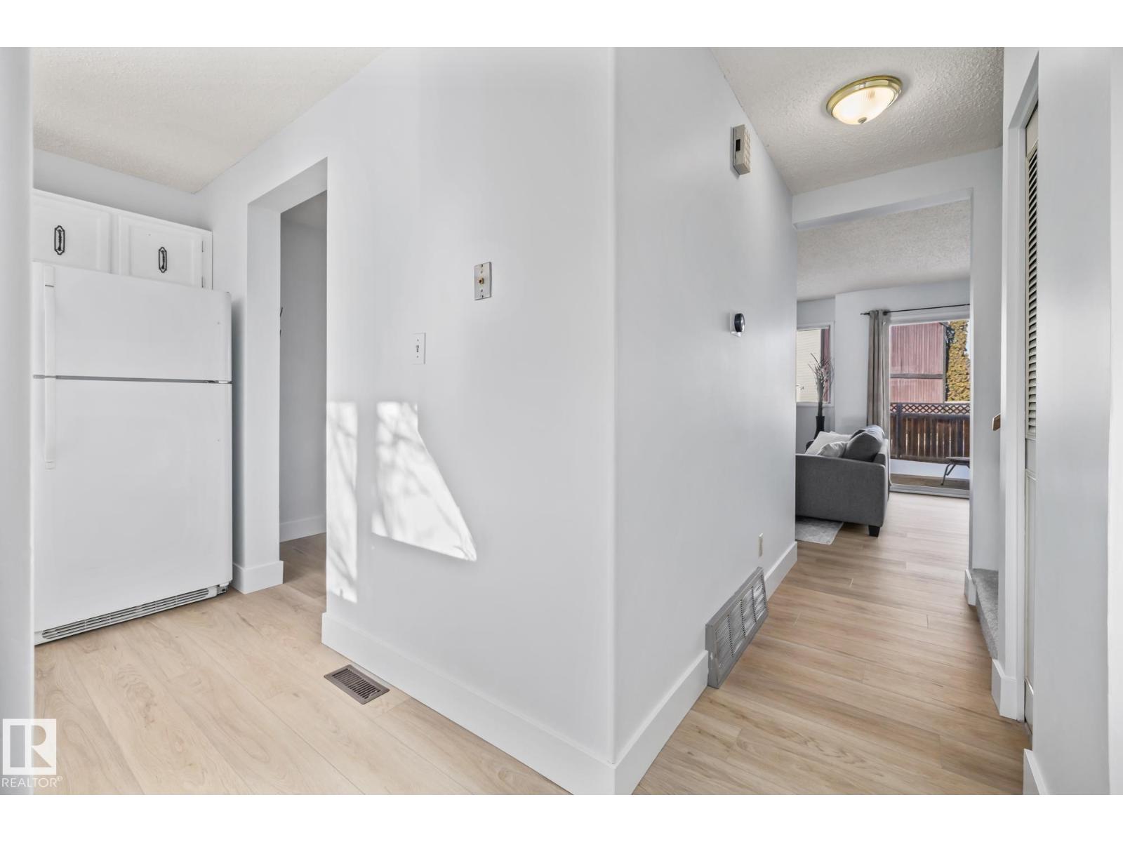 5612 92c Av Nw, Edmonton, Alberta  T6B 2K6 - Photo 18 - E4473332