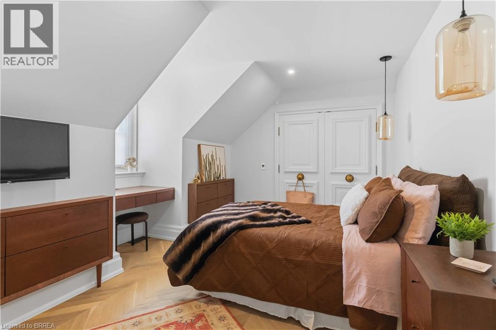 8 Tutela Heights Road, Brantford, Ontario  N3T 1A1 - Photo 34 - 40793911