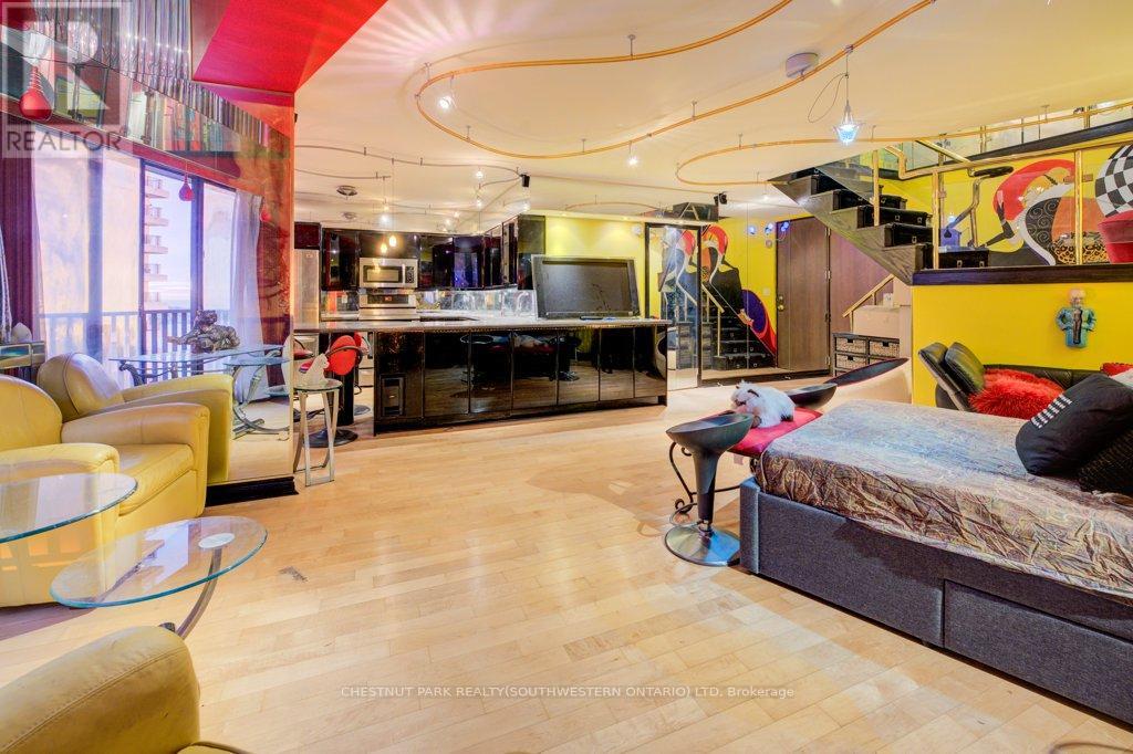 2409 - 33 Harbour Square, Toronto, Ontario  M5J 2G2 - Photo 13 - C12785042