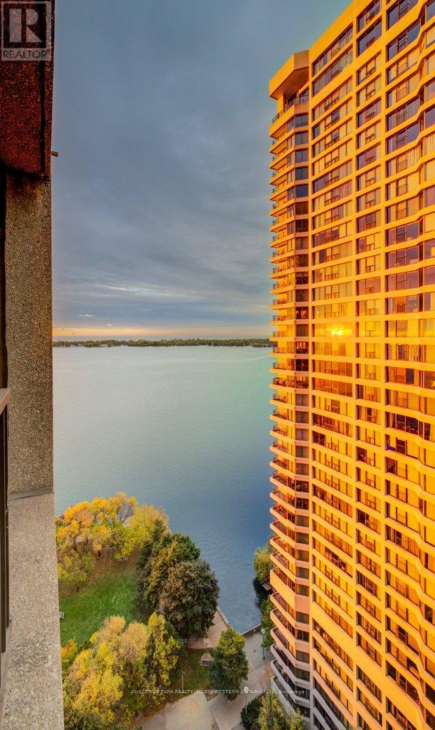 2409 - 33 Harbour Square, Toronto, Ontario  M5J 2G2 - Photo 17 - C12785042