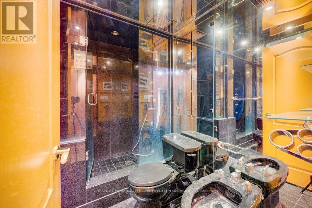 2409 - 33 Harbour Square, Toronto, Ontario  M5J 2G2 - Photo 37 - C12785042