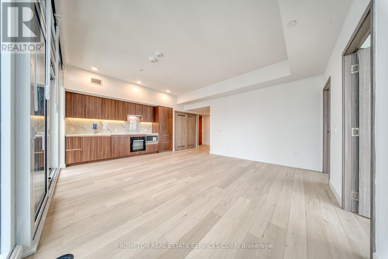 6802 - 1 Concord Cityplace Way, Toronto, Ontario  M5V 0X3 - Photo 8 - C12785084