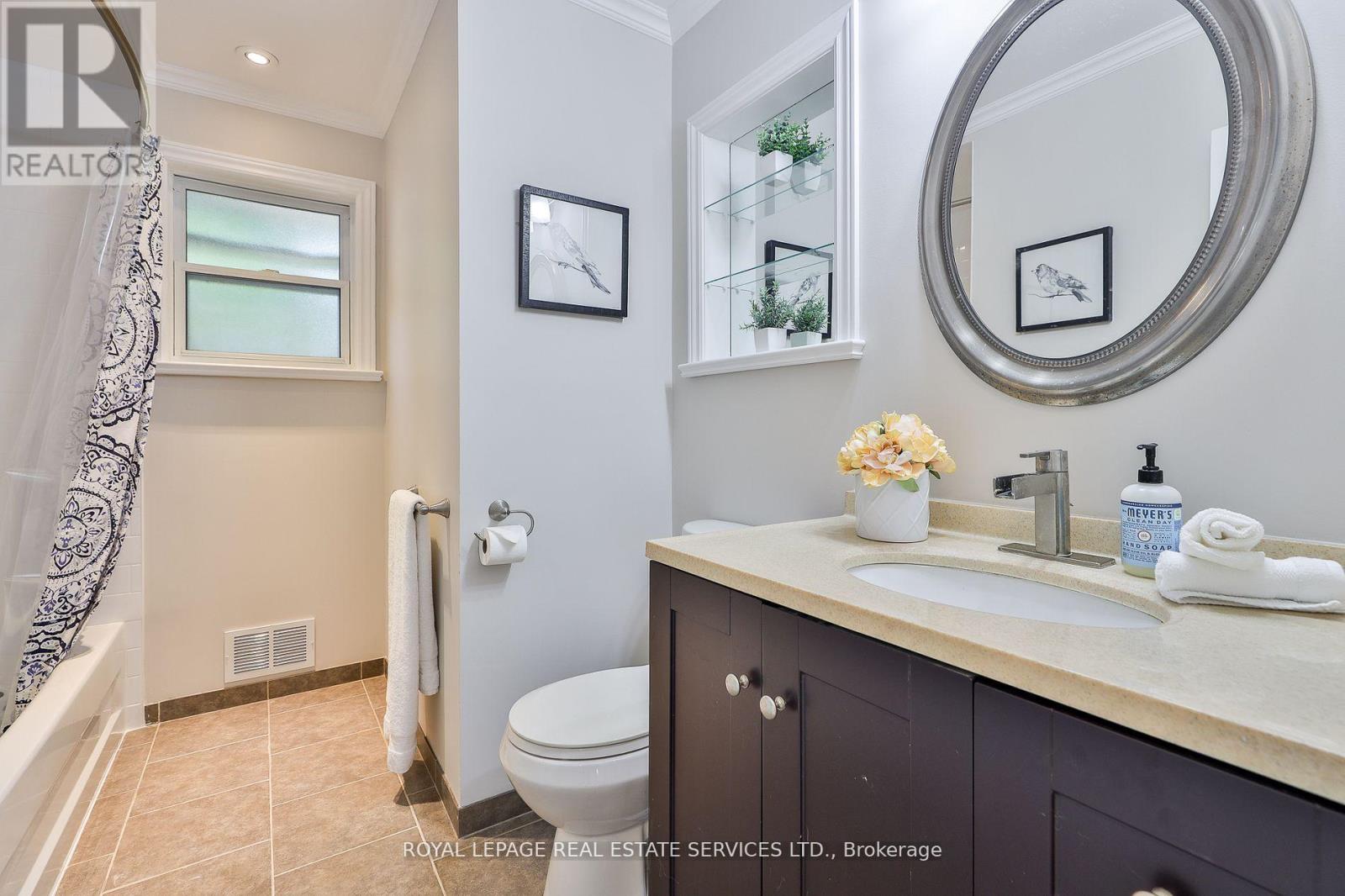 45 Doonaree Drive, Toronto, Ontario  M3A 1M5 - Photo 16 - C12785120