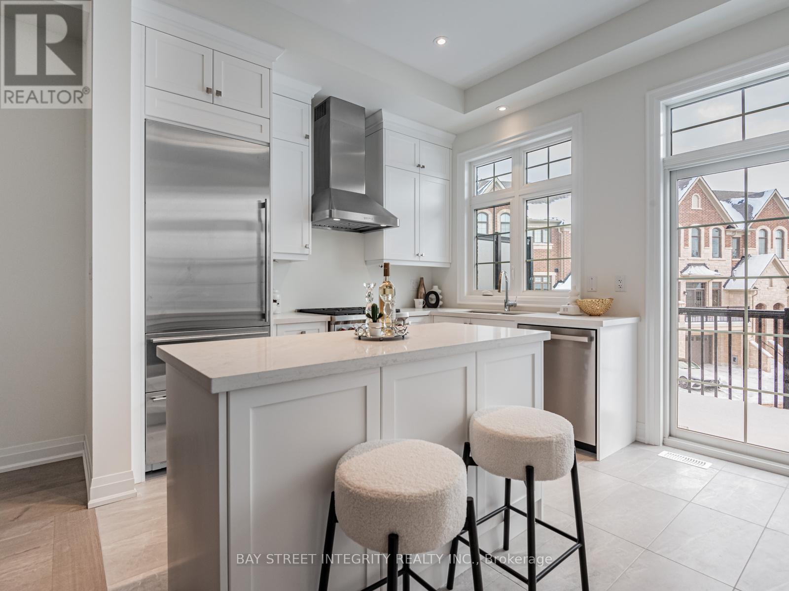 4275 Major Mackenzie Drive E, Markham, Ontario  L6C 3L5 - Photo 11 - N12785178