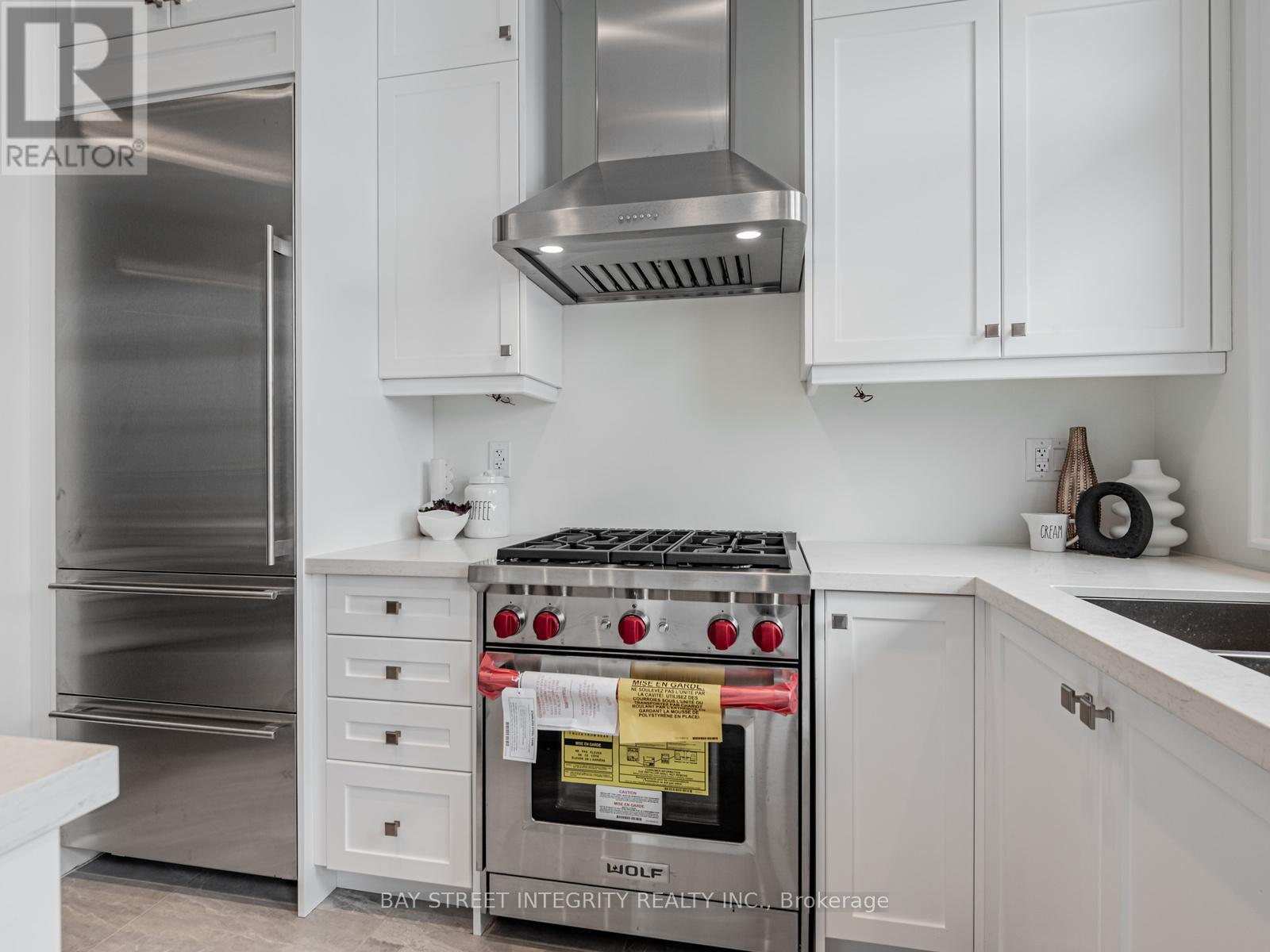 4275 Major Mackenzie Drive E, Markham, Ontario  L6C 3L5 - Photo 13 - N12785178