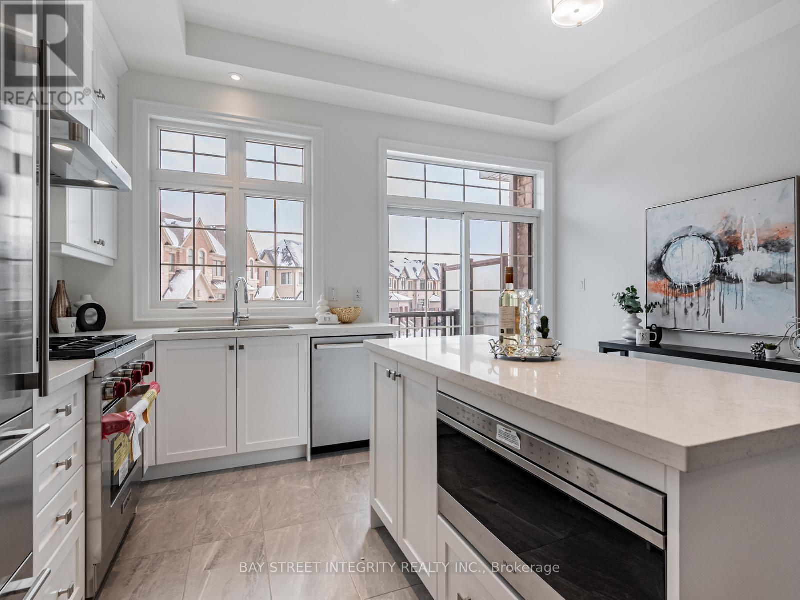 4275 Major Mackenzie Drive E, Markham, Ontario  L6C 3L5 - Photo 14 - N12785178