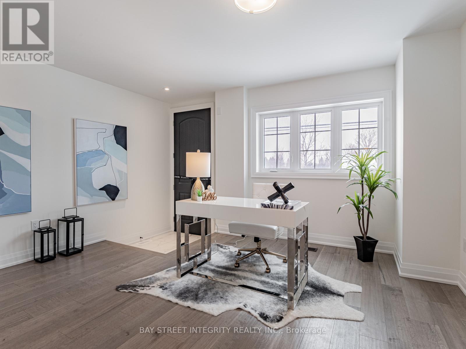 4275 Major Mackenzie Drive E, Markham, Ontario  L6C 3L5 - Photo 4 - N12785178