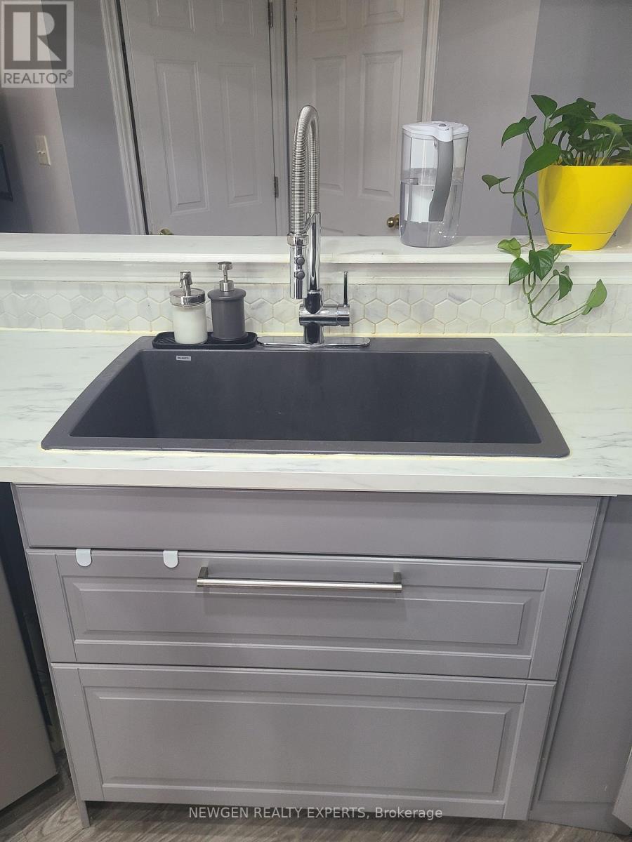 23 Owlridge Drive, Brampton, Ontario  L6X 0M3 - Photo 15 - W12783108