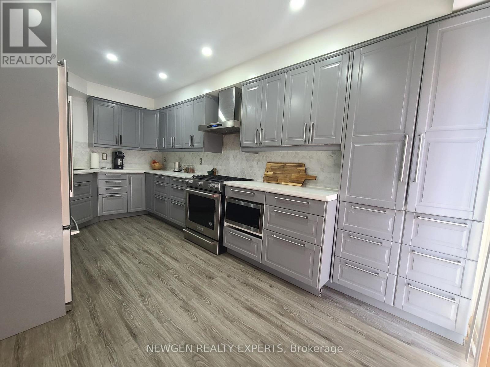 23 Owlridge Drive, Brampton, Ontario  L6X 0M3 - Photo 11 - W12783108