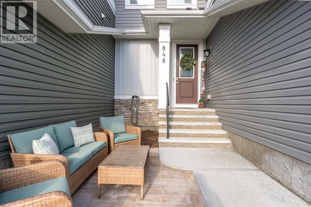 848 Marina Drive, Chestermere, Alberta  T1X 1Y6 - Photo 3 - A2285889