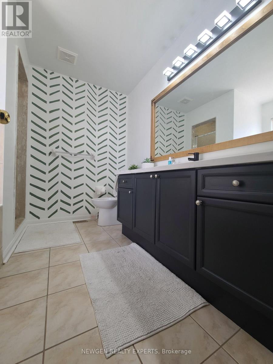 23 Owlridge Drive, Brampton, Ontario  L6X 0M3 - Photo 23 - W12783108