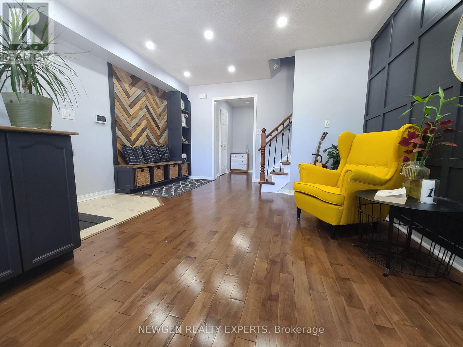 23 Owlridge Drive, Brampton, Ontario  L6X 0M3 - Photo 7 - W12783108