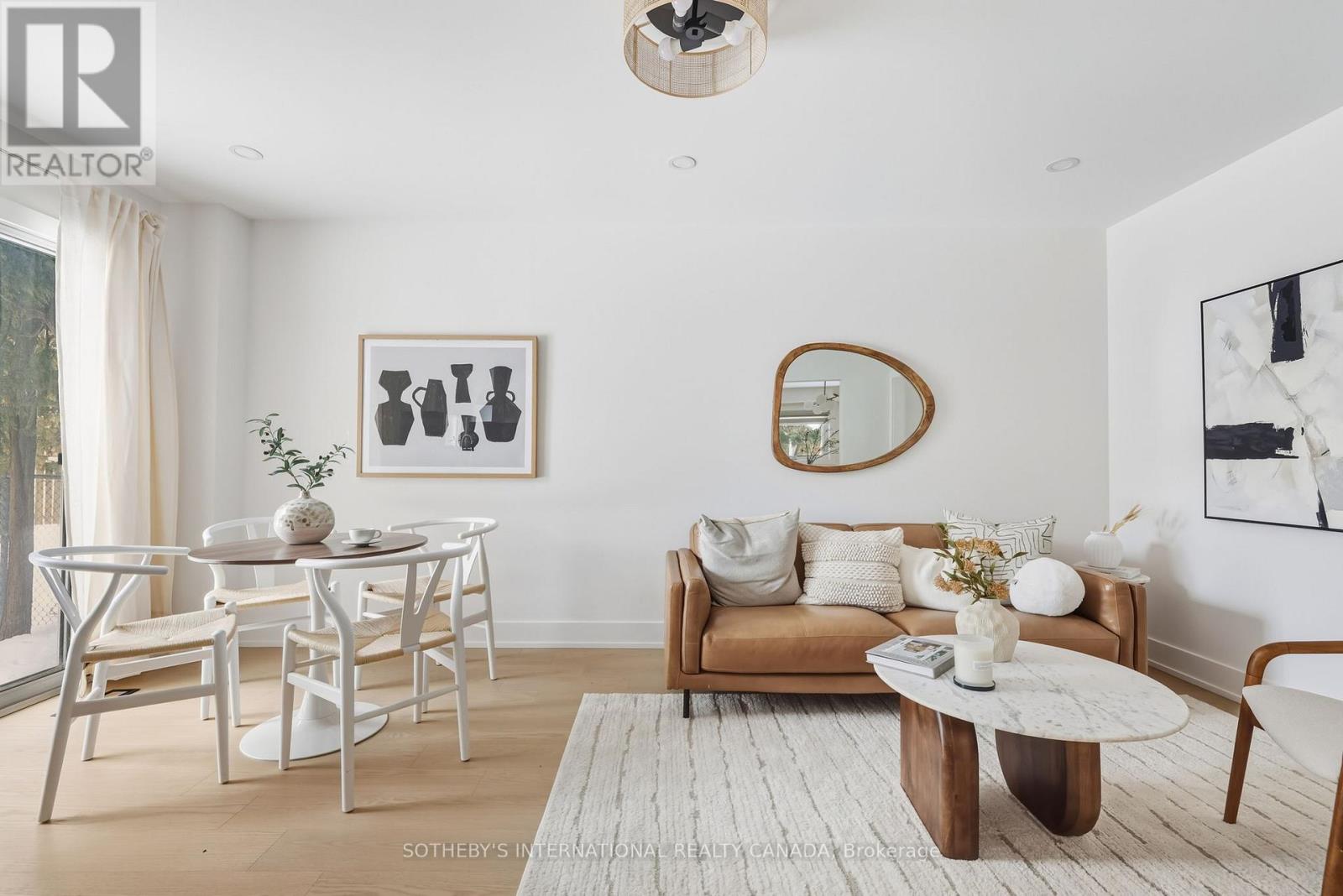 4 Dersingham Crescent, Markham, Ontario  L3T 4E7 - Photo 18 - N12782984