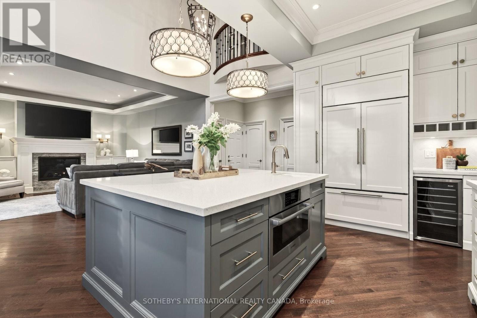 172 Boxley Road, Burlington, Ontario  L7L 4S6 - Photo 17 - W12785040