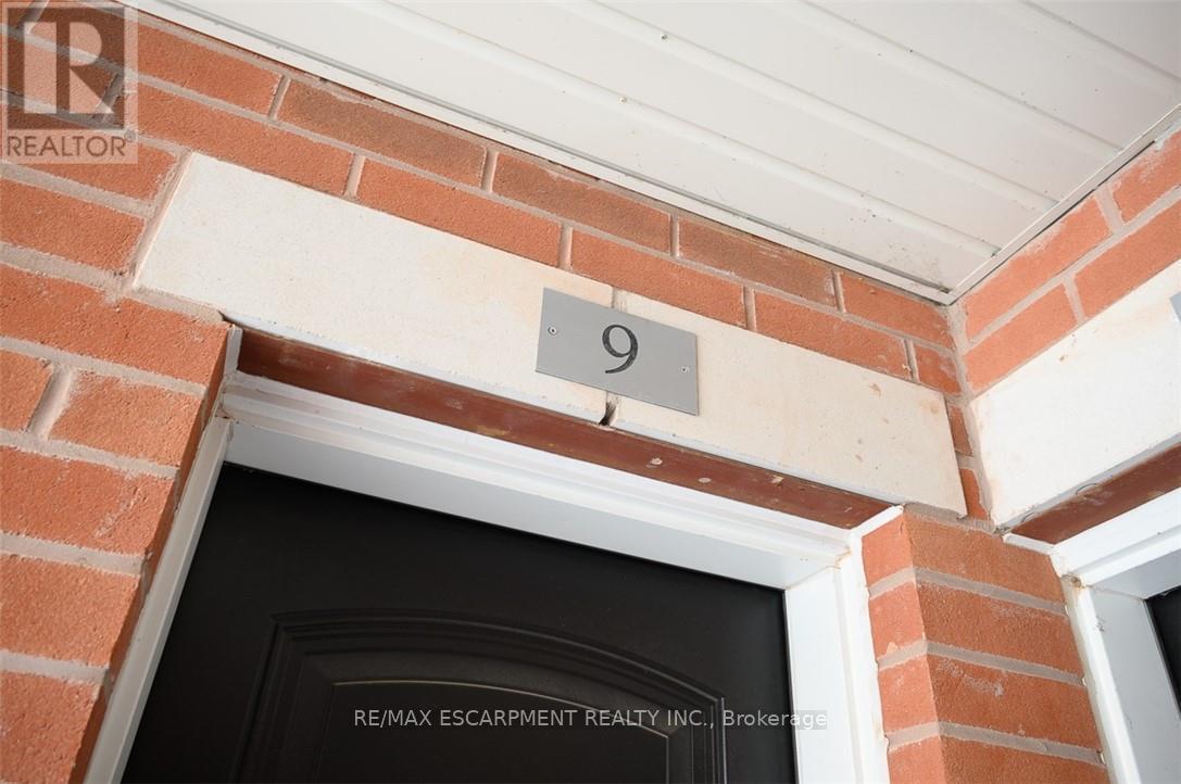 9 - 31 Hays Boulevard, Oakville, Ontario  L6H 0J1 - Photo 21 - W12785048