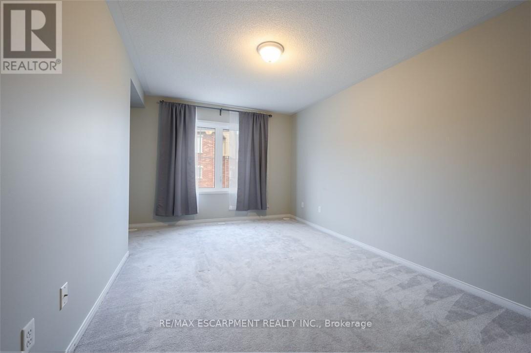 9 - 31 Hays Boulevard, Oakville, Ontario  L6H 0J1 - Photo 9 - W12785048