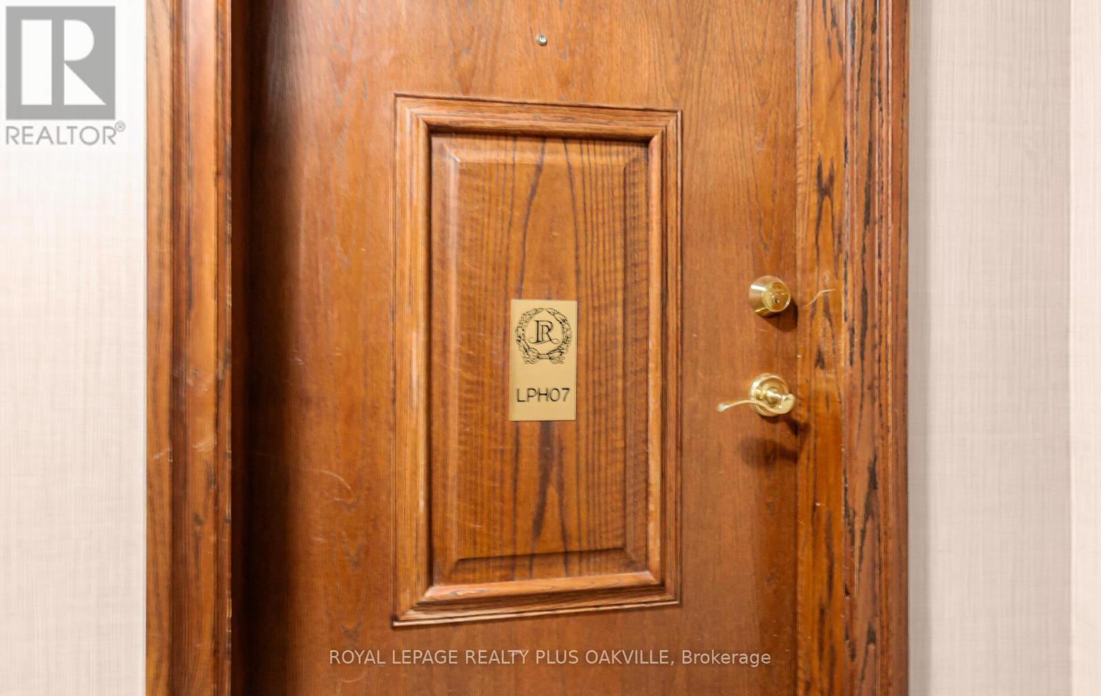 Lph07 - 7 Michael Power Place, Toronto (Islington-City Centre West), Ontario  M9A 0A4 - Photo 10 - W12785056