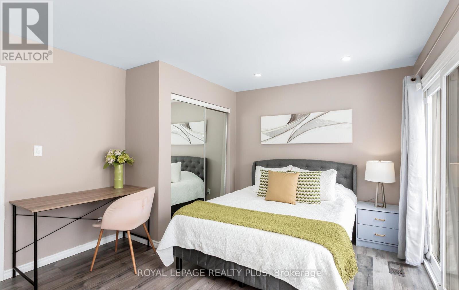 9 Ewing Street, Halton Hills, Ontario  L7G 2P6 - Photo 13 - W12785078