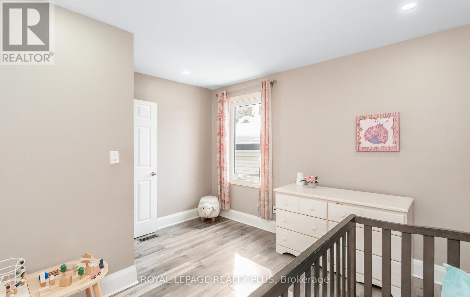 9 Ewing Street, Halton Hills, Ontario  L7G 2P6 - Photo 18 - W12785078