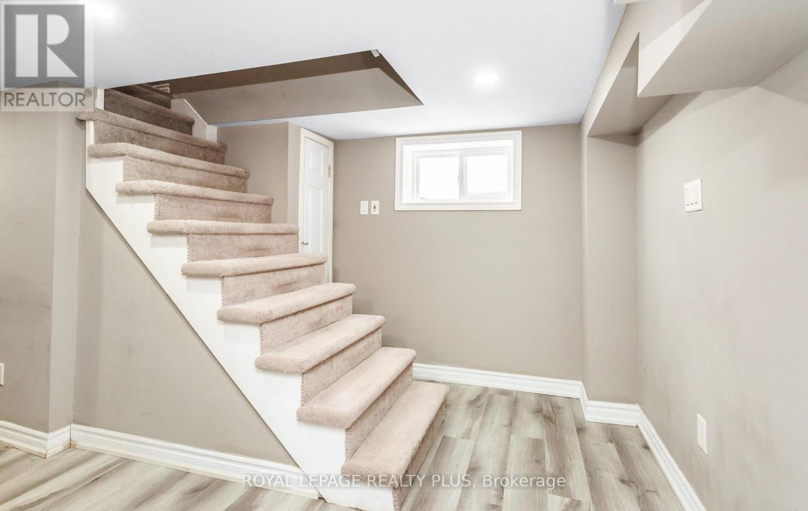 9 Ewing Street, Halton Hills, Ontario  L7G 2P6 - Photo 21 - W12785078