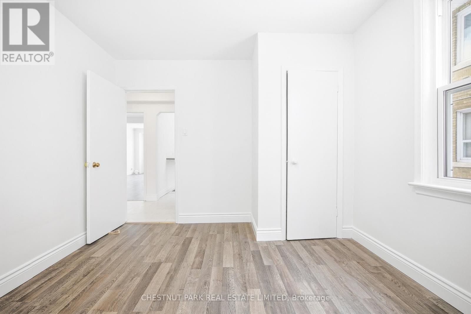 2 - 39 Penhurst Avenue, Toronto, Ontario  M8Y 3A9 - Photo 22 - W12785126