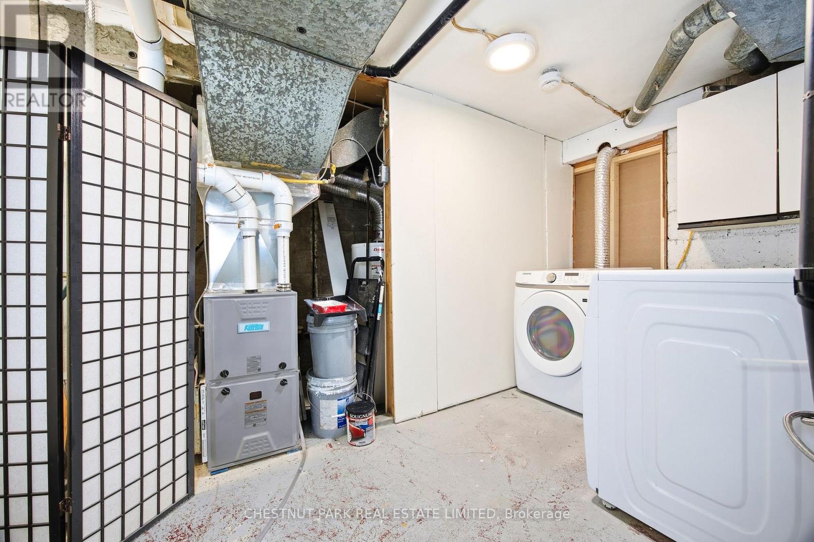 1 - 39 Penhurst Avenue, Toronto, Ontario  M8Y 3A9 - Photo 11 - W12785128