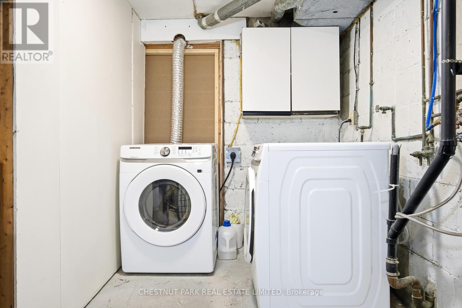 1 - 39 Penhurst Avenue, Toronto, Ontario  M8Y 3A9 - Photo 12 - W12785128