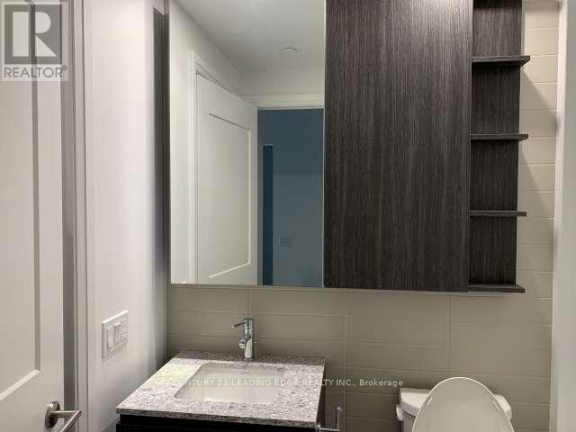 216 - 21 Park Street E, Mississauga, Ontario  L5G 1L7 - Photo 13 - W12785140