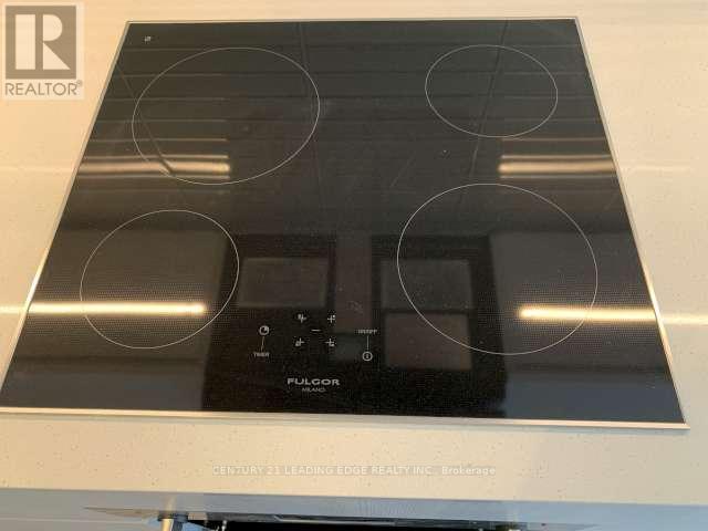 216 - 21 Park Street E, Mississauga, Ontario  L5G 1L7 - Photo 16 - W12785140