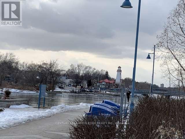 216 - 21 Park Street E, Mississauga, Ontario  L5G 1L7 - Photo 46 - W12785140