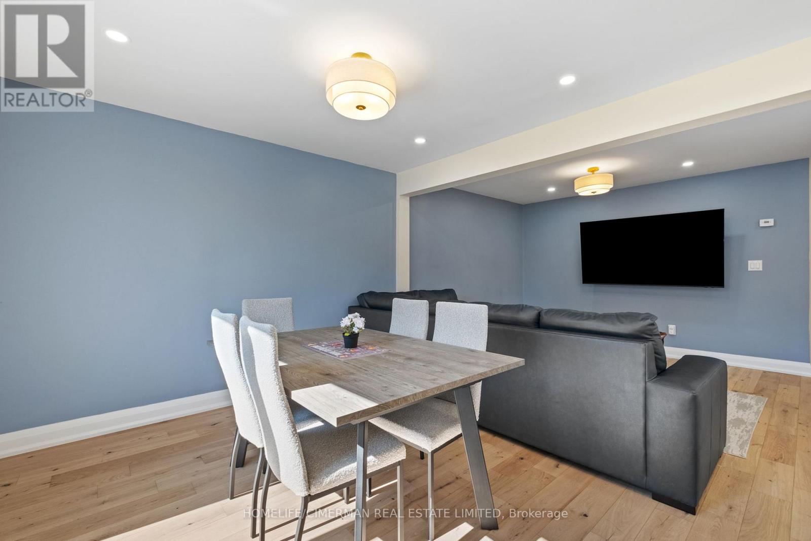 39 Stanwell Drive, Brampton, Ontario  L6Z 3Y8 - Photo 9 - W12785164