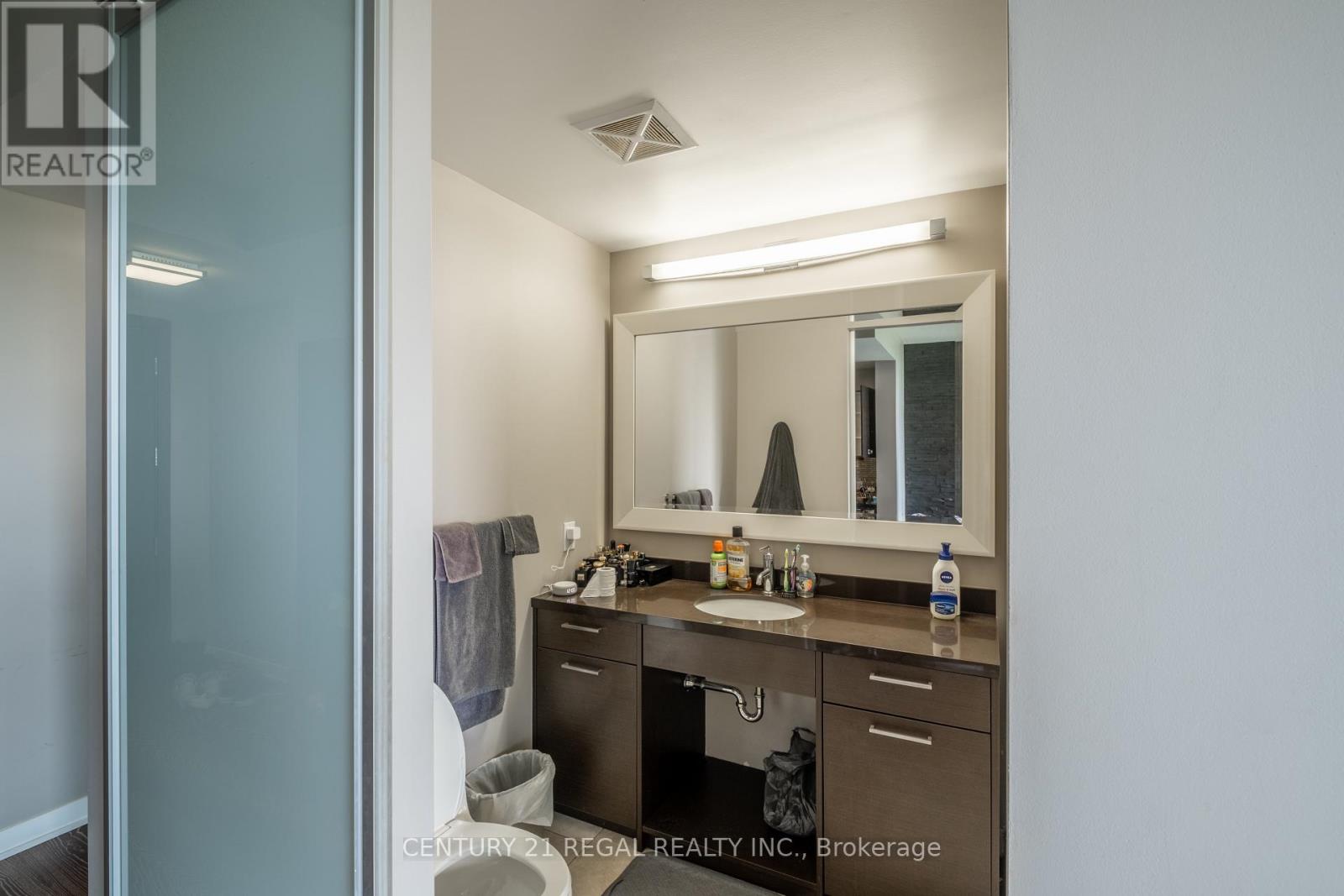 1003 - 88 Park Lawn Road, Toronto, Ontario  M8Y 0B5 - Photo 5 - W12785176