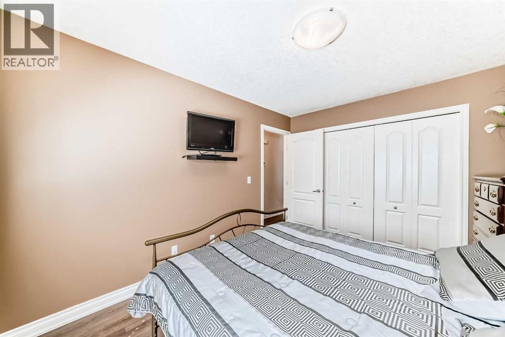 187 Hawkmere View, Chestermere, Alberta  T1X 1T8 - Photo 23 - A2285861