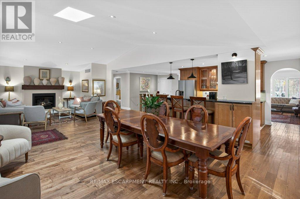 16 Lovers Lane, Hamilton, Ontario  L9G 1G3 - Photo 16 - X12785070