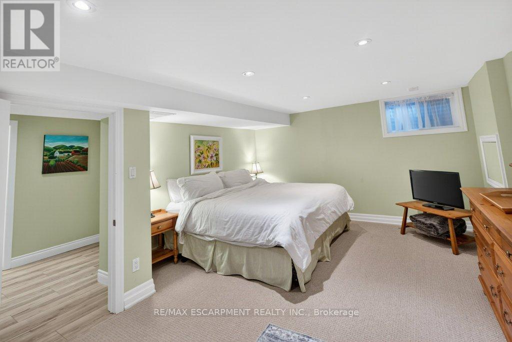 16 Lovers Lane, Hamilton, Ontario  L9G 1G3 - Photo 33 - X12785070