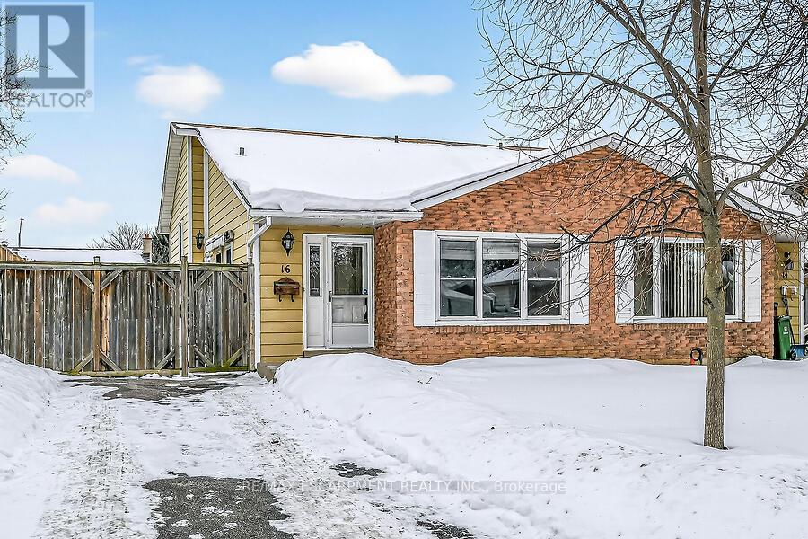 16 Golden Orchard Drive, Hamilton, Ontario  L9C 6J5 - Photo 2 - X12785076