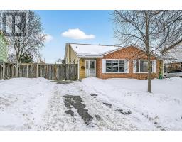 16 GOLDEN ORCHARD DRIVE, Hamilton, Ontario
