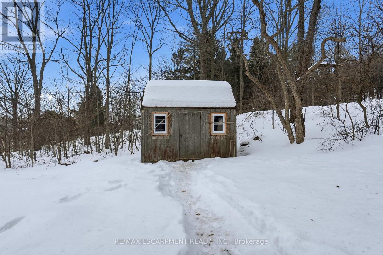 1112 Safari Road, Hamilton, Ontario  L8B 1A4 - Photo 39 - X12785082