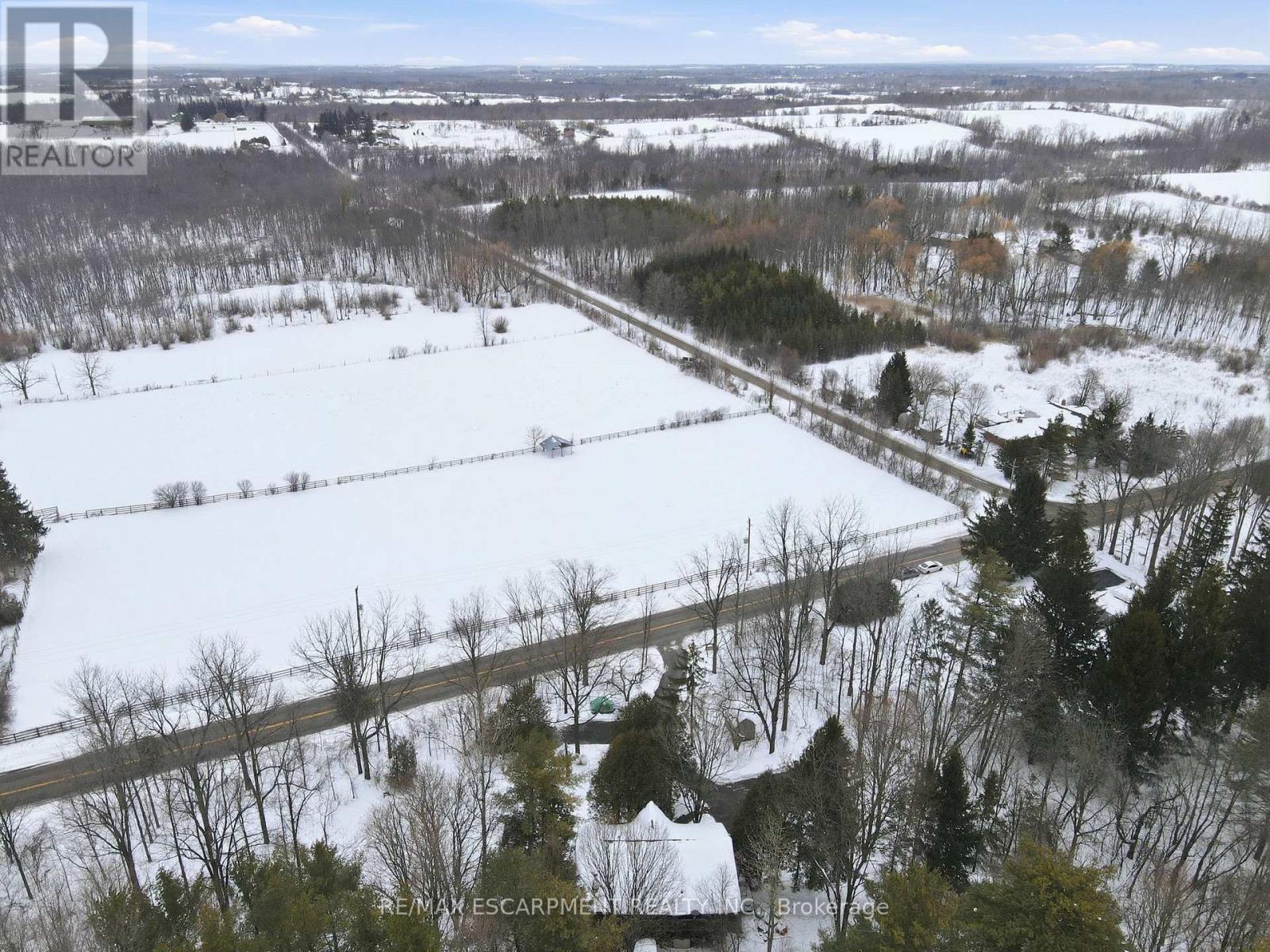 1112 Safari Road, Hamilton, Ontario  L8B 1A4 - Photo 43 - X12785082