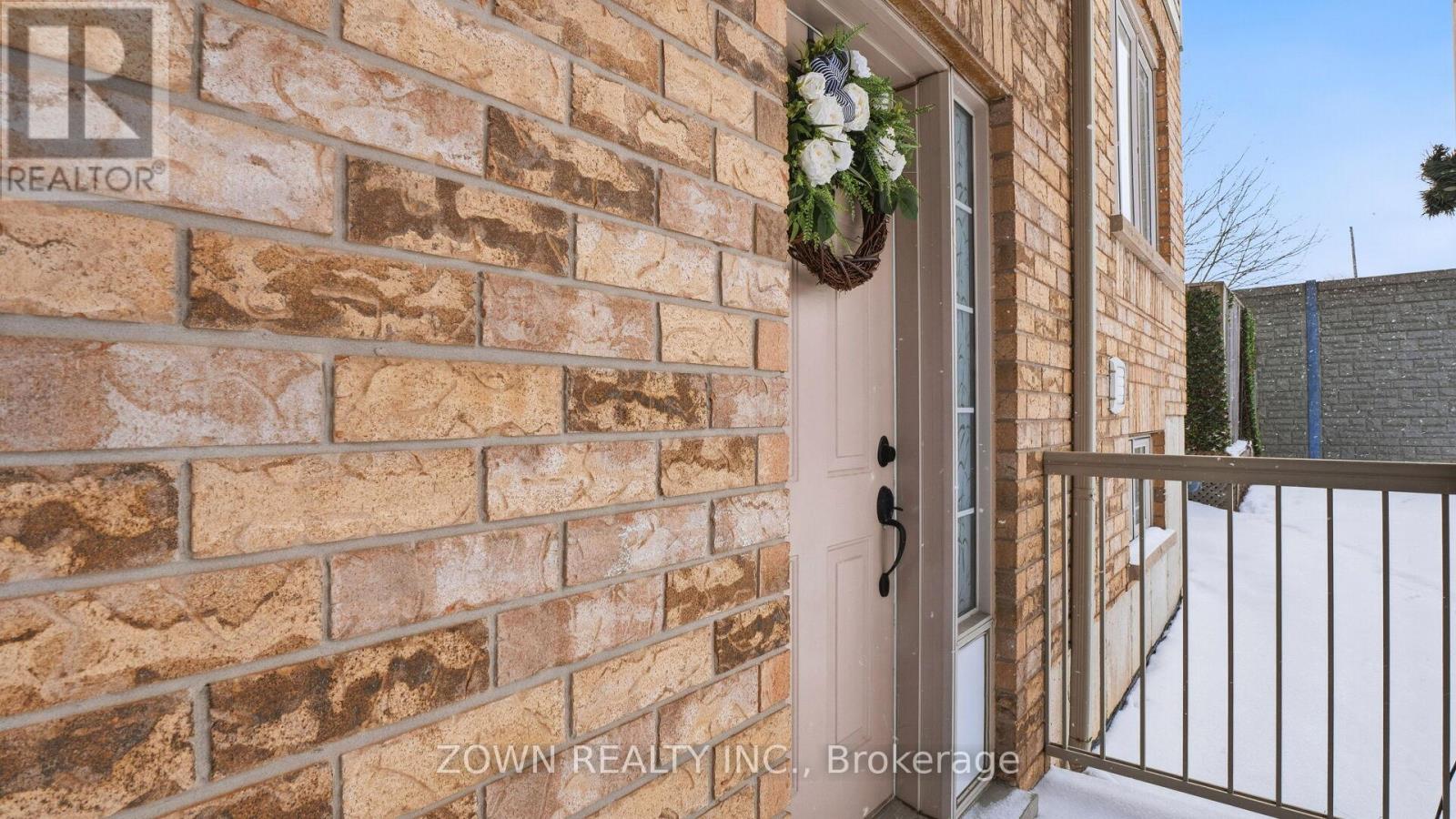 42 - 242 Upper Mount Albion Road, Hamilton, Ontario  L8J 0B1 - Photo 4 - X12785098